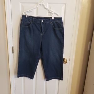 Bandolino Jean Capris 18W EUC